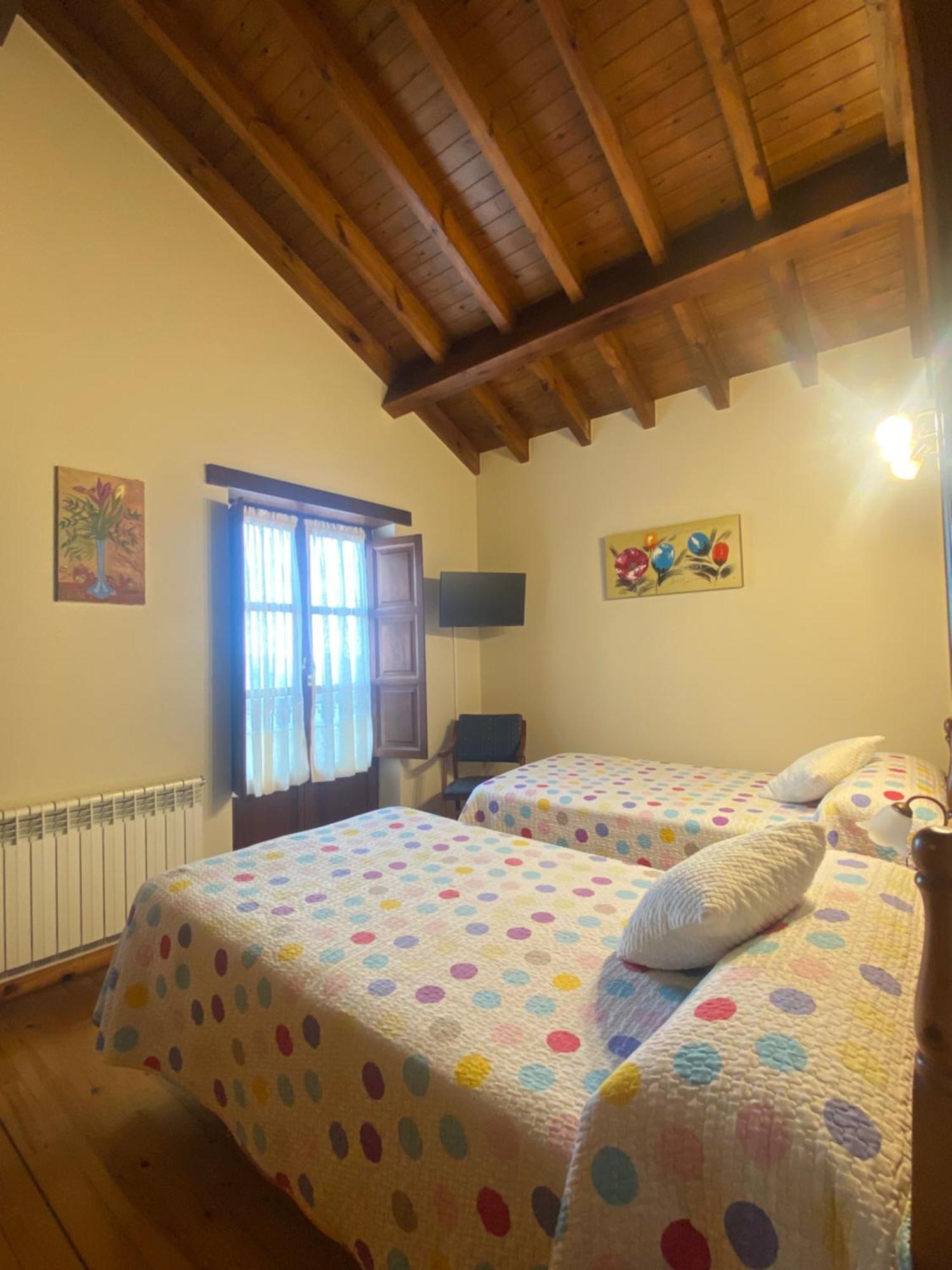 Casa Rural La Xana Piloña Exterior foto