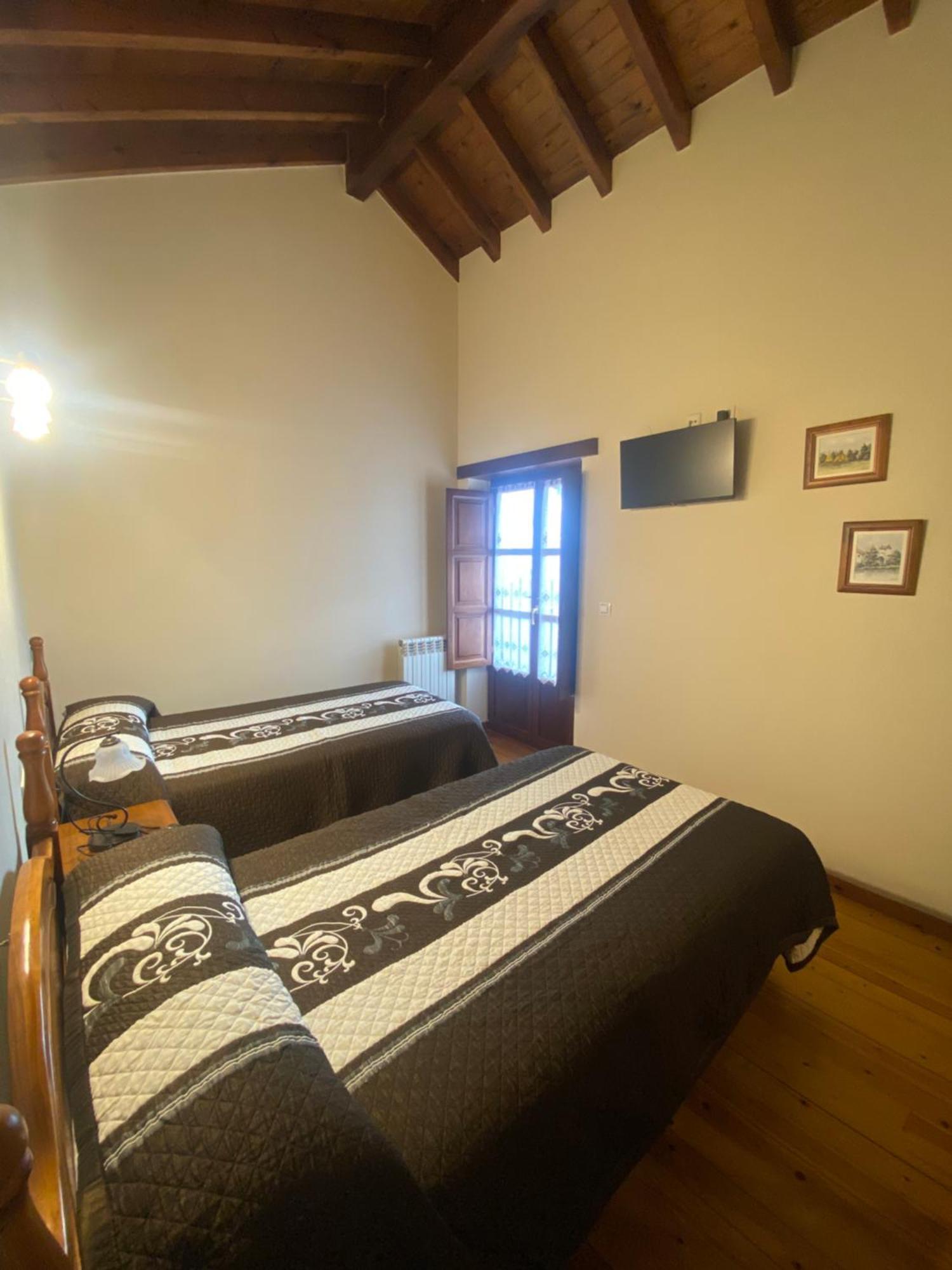 Casa Rural La Xana Piloña Exterior foto